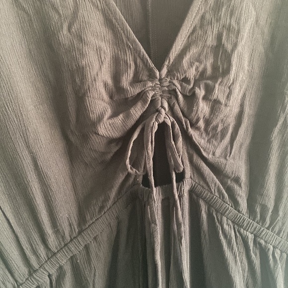 Coverup - Picture 5 of 6